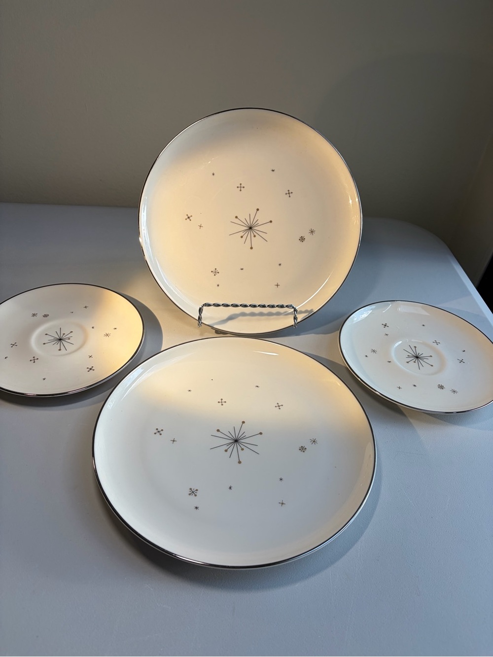 Evening Star Syracuse China Atomic Age MCM 4 Pcs 2 Salad 2 Saucers Made In USA
